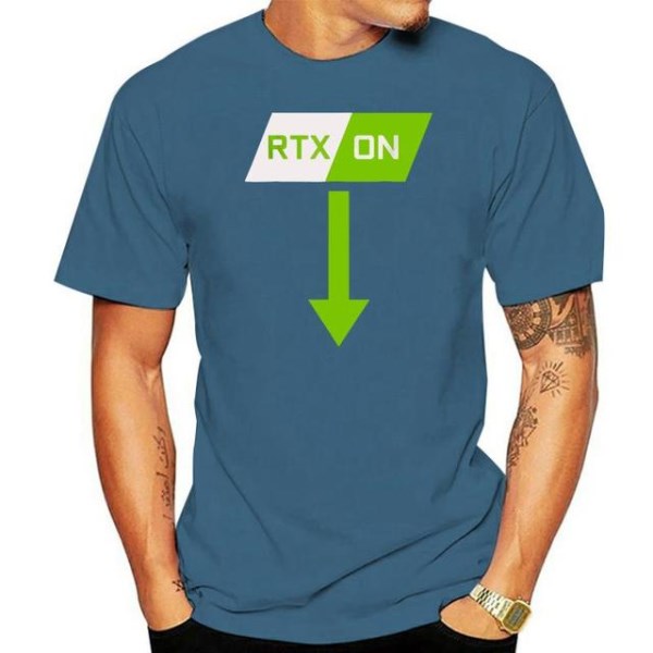 Новый футболка RTX