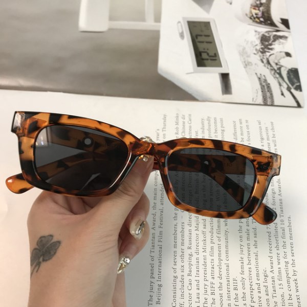 Новый прямоугольные Винтажные Солнцезащитные очки, брендовые дизайнерские очки кошачий глаз в стиле ретро, спортивные солнцезащитные очки для вождения, рыбалки, 1 шт.